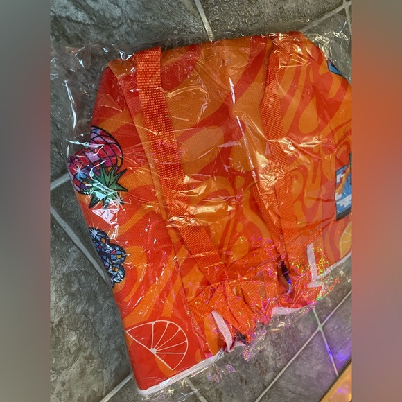 NWT, unopened VIZZY reusable orange/white bag with straps and zipper - Picture 6 of 12